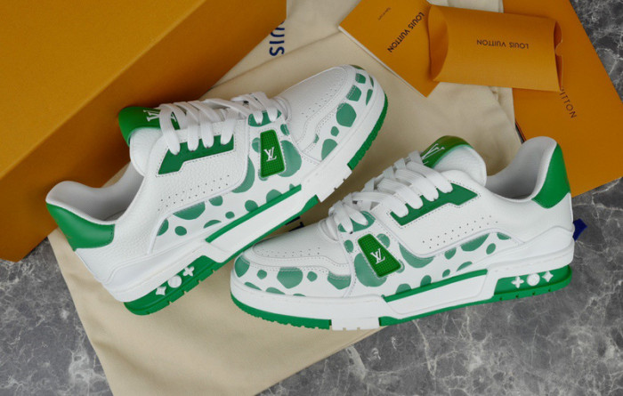 lovt sneaker