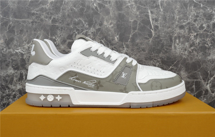 lovt sneaker