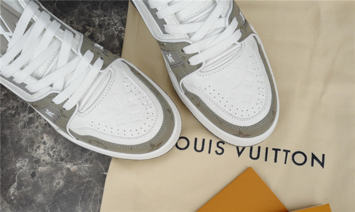 lovt sneaker