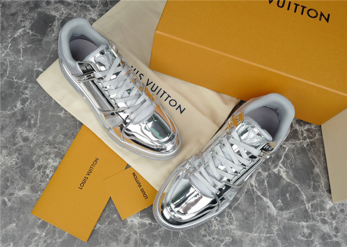 lovt sneaker