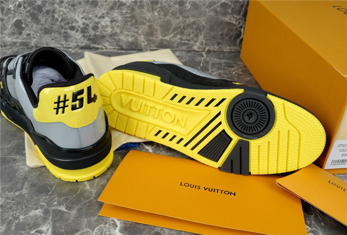 lovt sneaker
