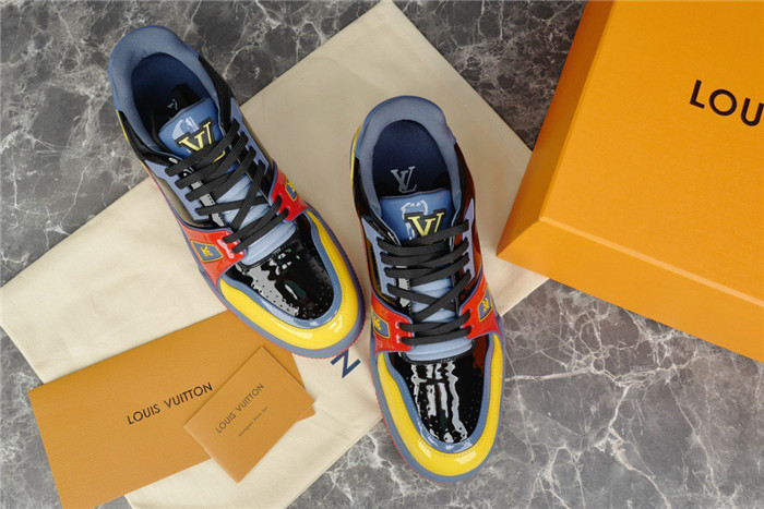 lovt sneaker