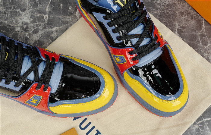 lovt sneaker