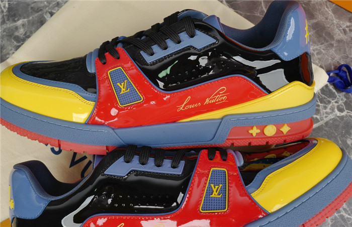 lovt sneaker