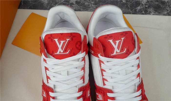 lovt sneaker
