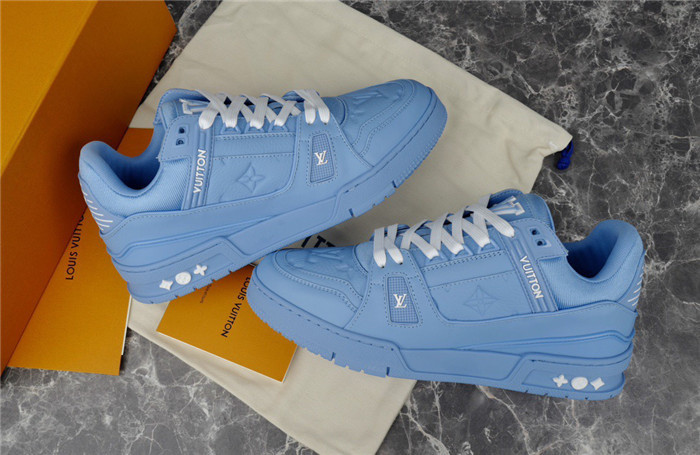 lovt sneaker