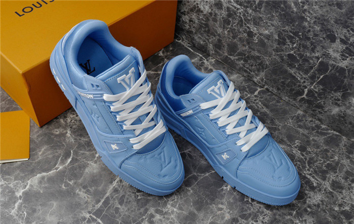 lovt sneaker