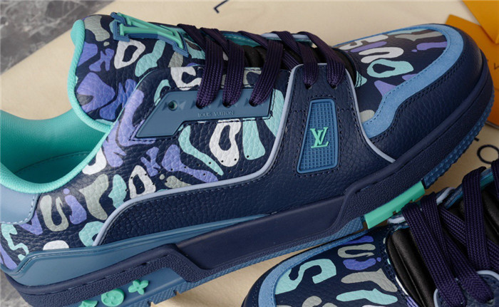 lovt sneaker