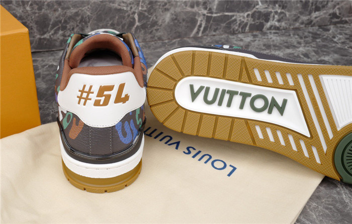 lovt sneaker