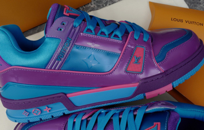 lovt sneaker