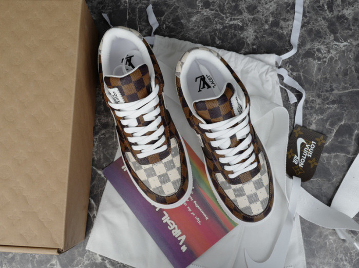 lovt sneaker