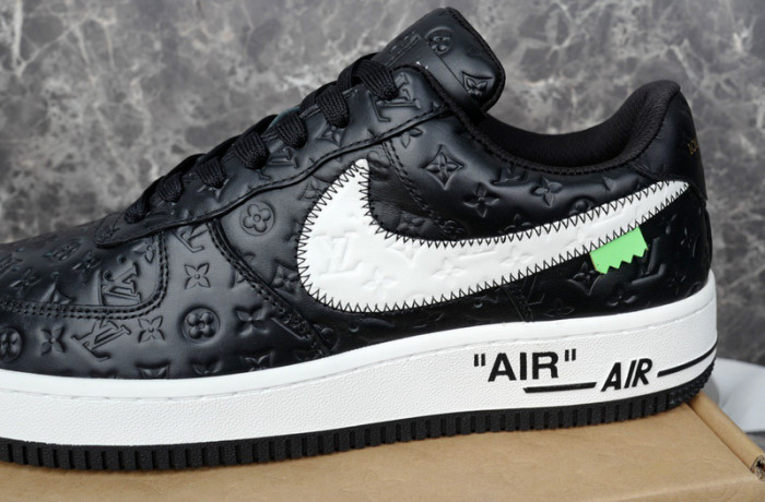 lovt sneaker