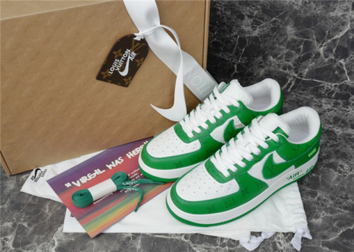 lovt sneaker