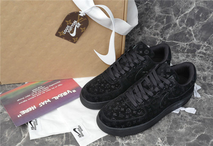 lovt sneaker