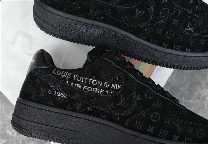 lovt sneaker