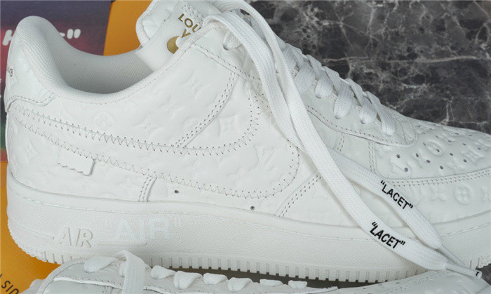 lovt sneaker