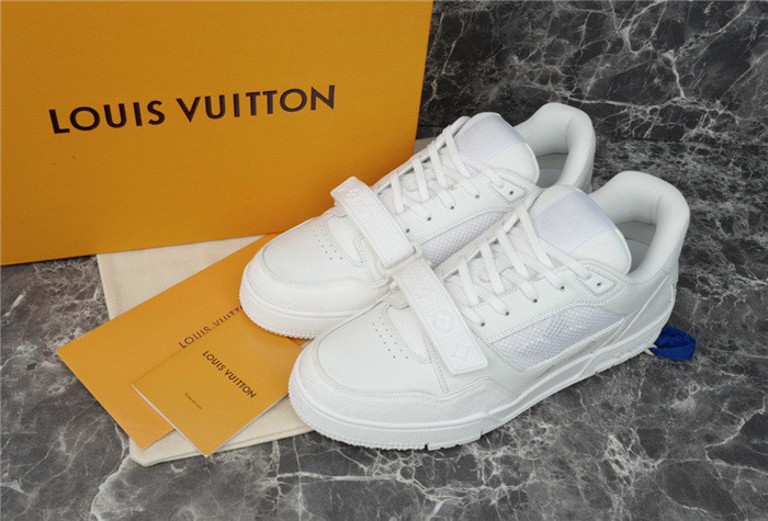 lovt sneaker