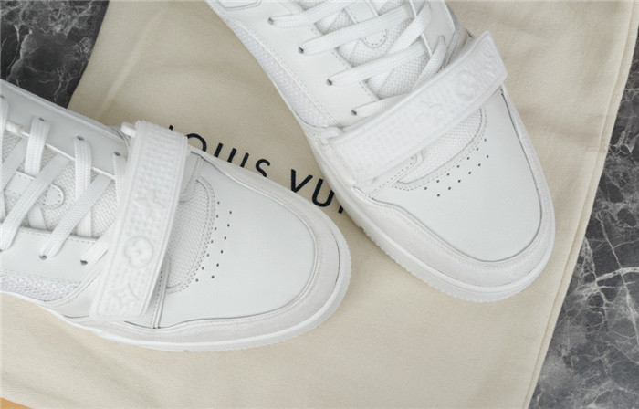 lovt sneaker