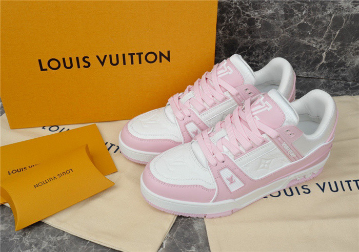 lovt sneaker