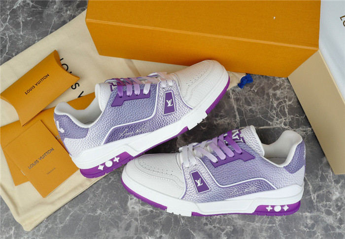 lovt sneaker