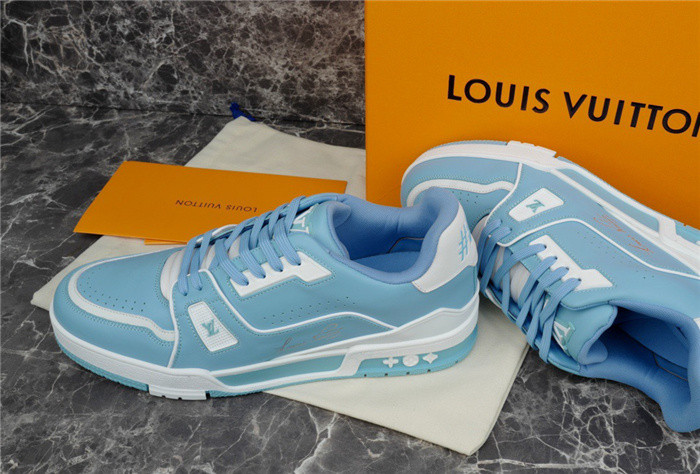 lovt sneaker