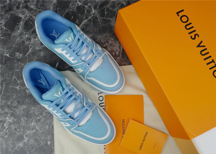 lovt sneaker
