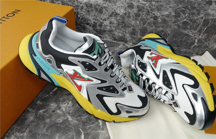 lovt sneaker
