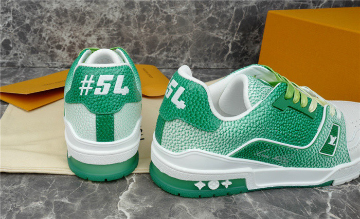 lovt sneaker