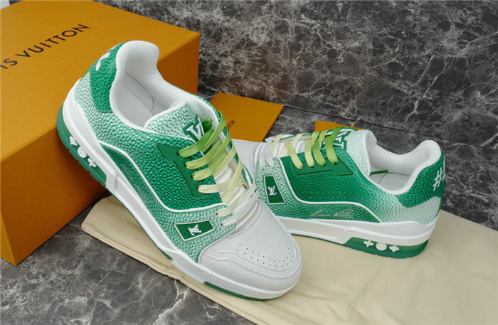 lovt sneaker