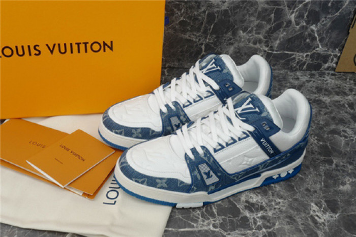 lovt sneaker