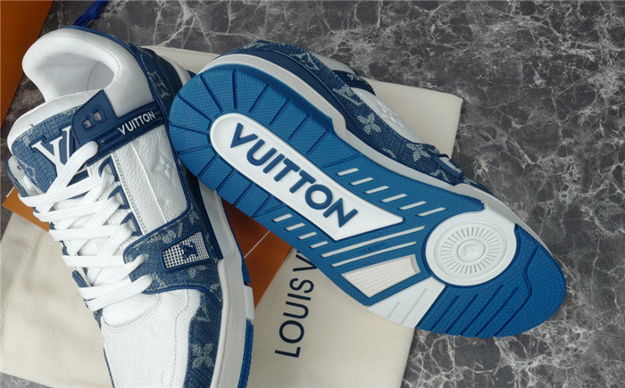 lovt sneaker