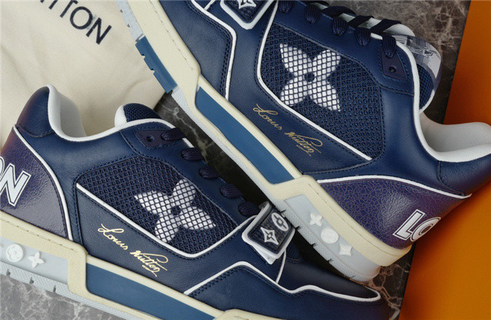 lovt sneaker