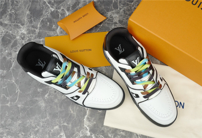 lovt sneaker