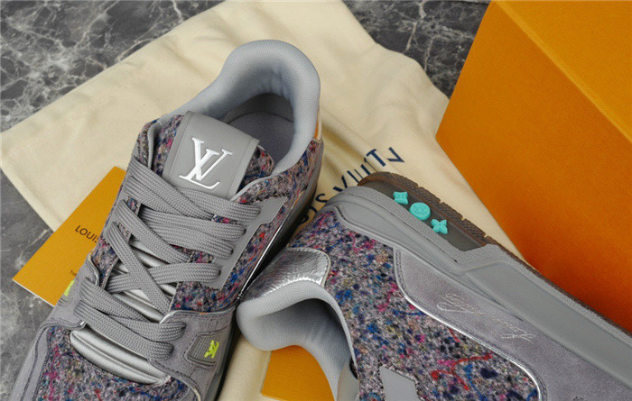 lovt sneaker