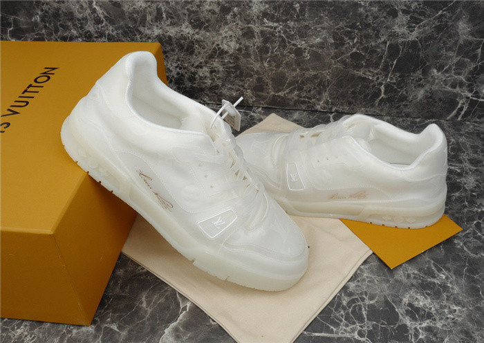 lovt sneaker