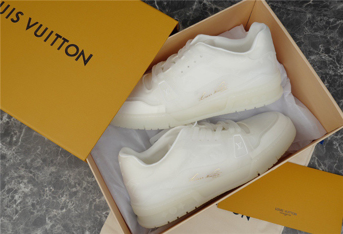 lovt sneaker