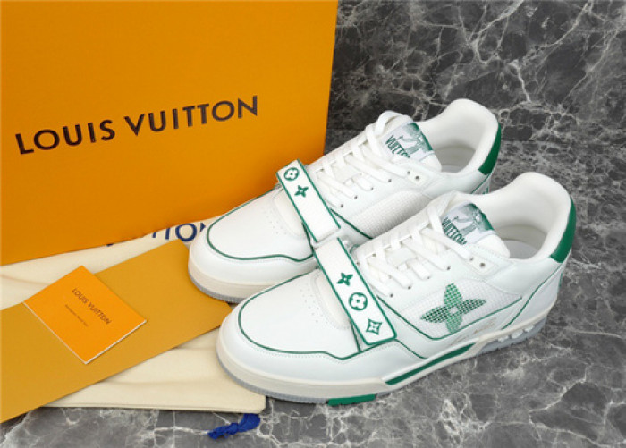 lovt sneaker