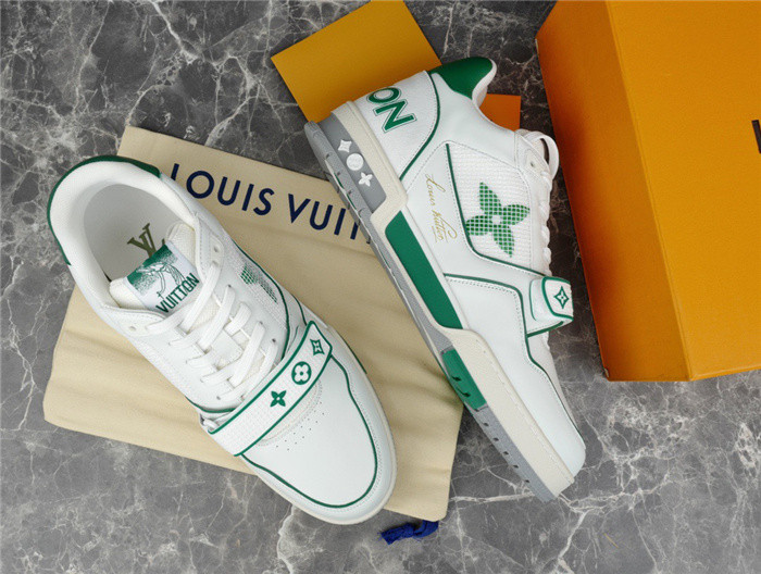 lovt sneaker