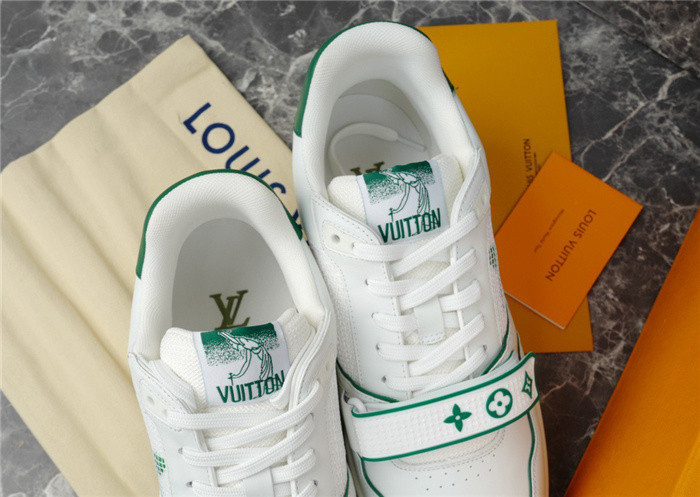 lovt sneaker