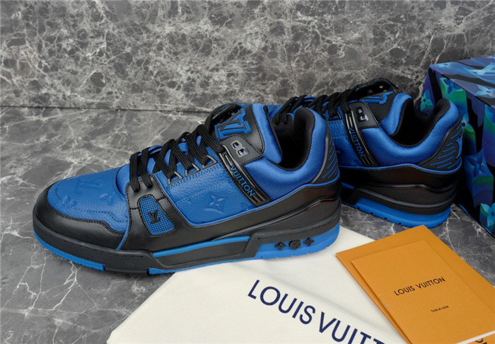 lovt sneaker