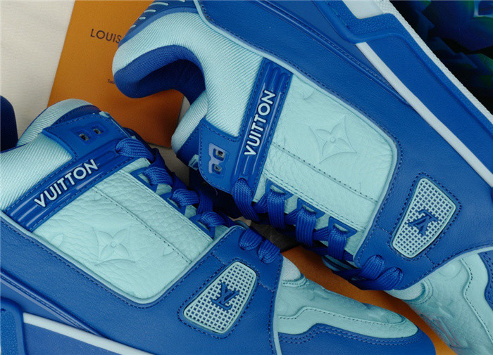 lovt sneaker
