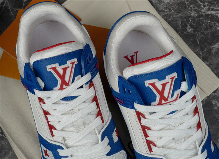 lovt sneaker