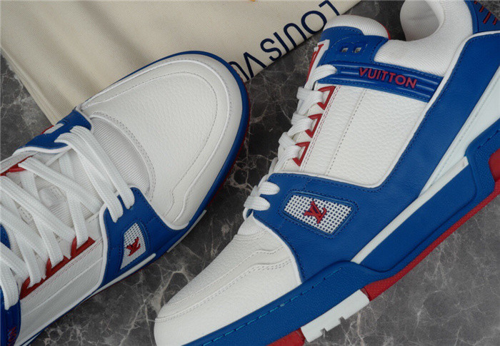 lovt sneaker