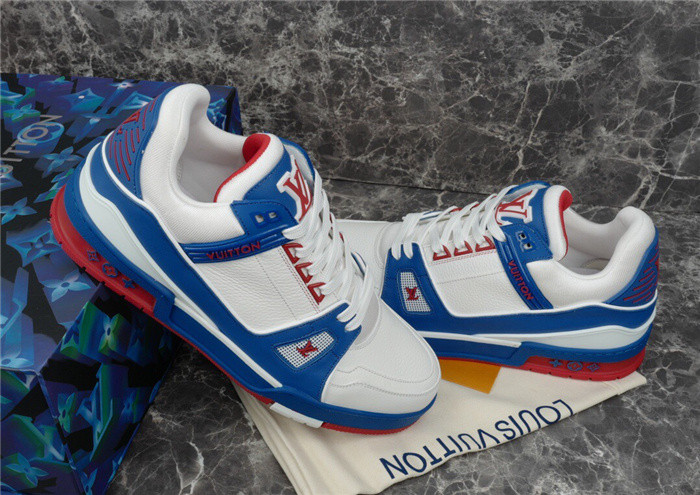 lovt sneaker