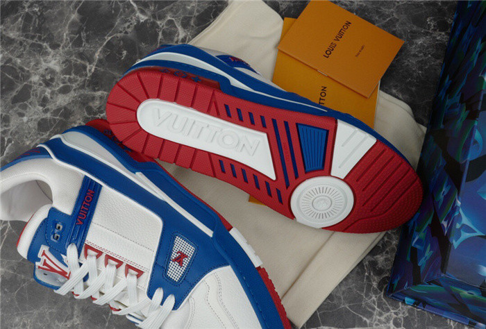 lovt sneaker