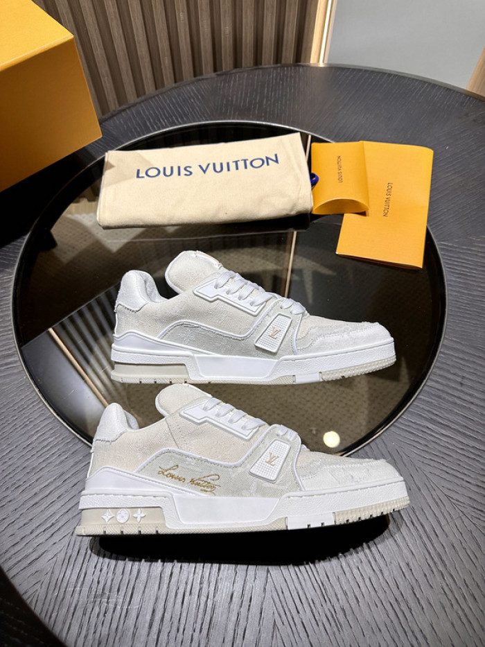 lovt sneaker