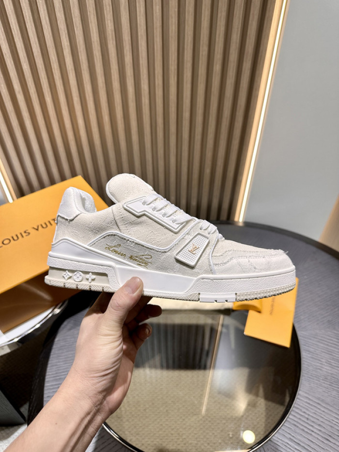 lovt sneaker