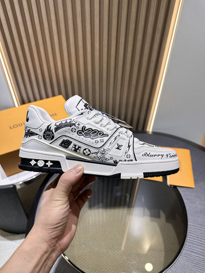 lovt sneaker