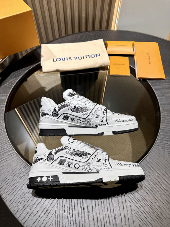 lovt sneaker