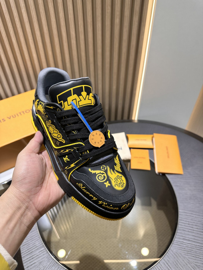 lovt sneaker